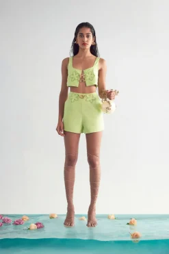 Aries Short