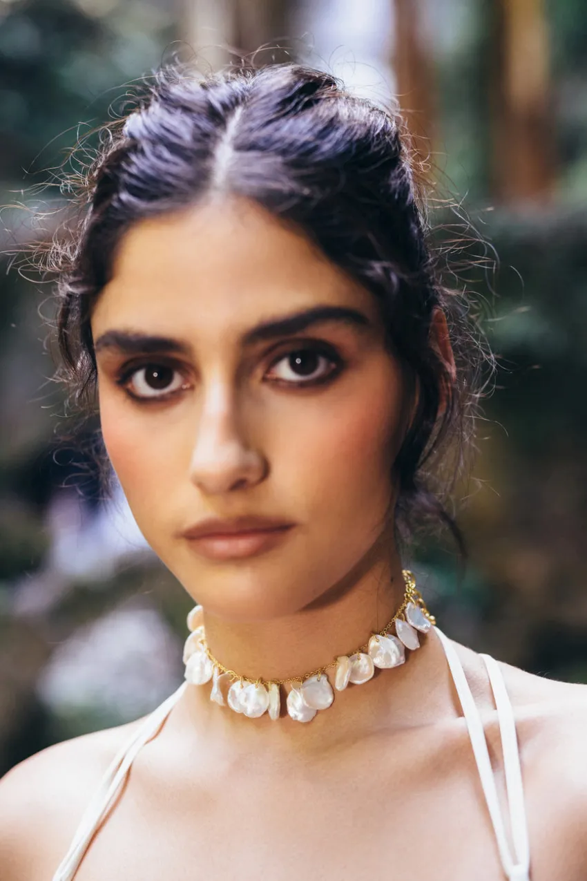 Devora Choker