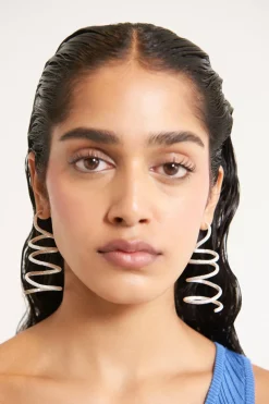 Ezlynn Earring