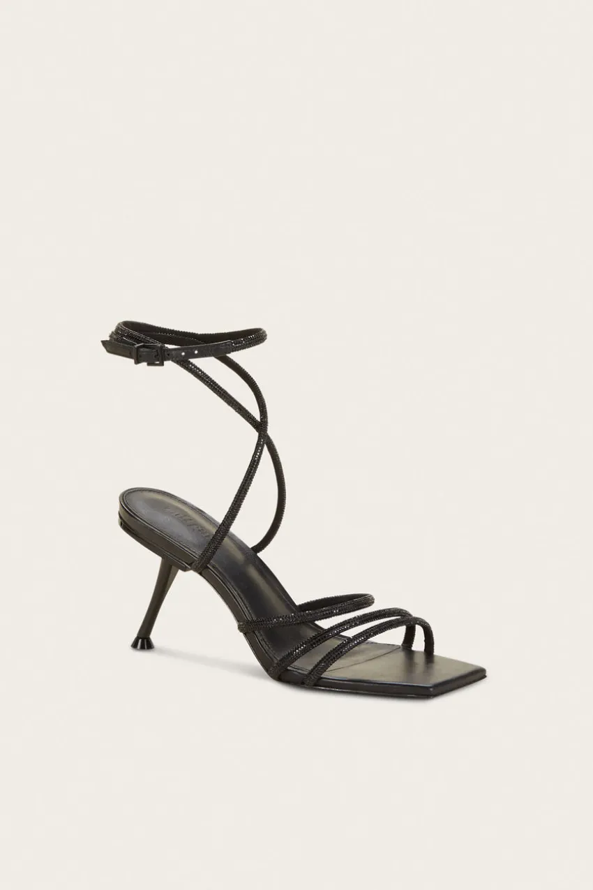 Isa Sandal