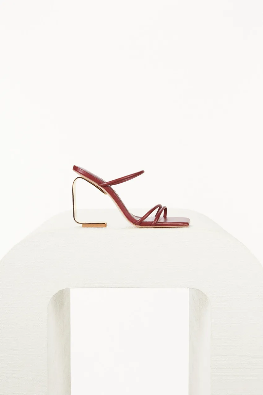 Laleh Sandal