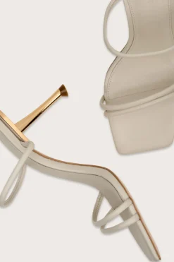 Lydia Sandal