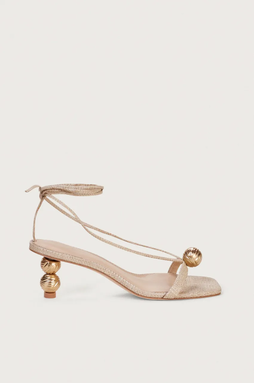Mindy Sandal