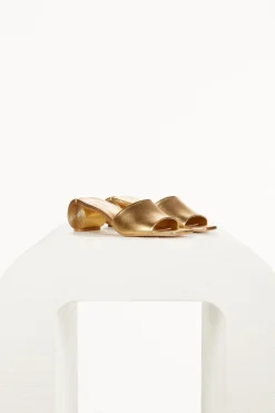 Nevra Sandal