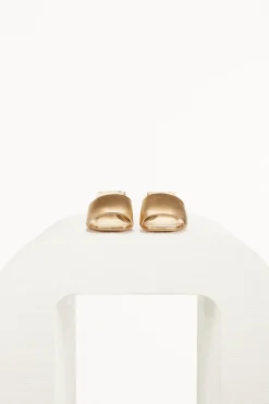 Nevra Sandal