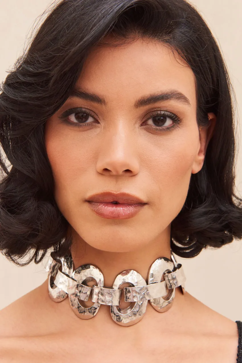 Nidia Choker