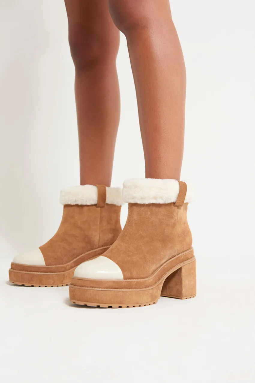 Raine Boot