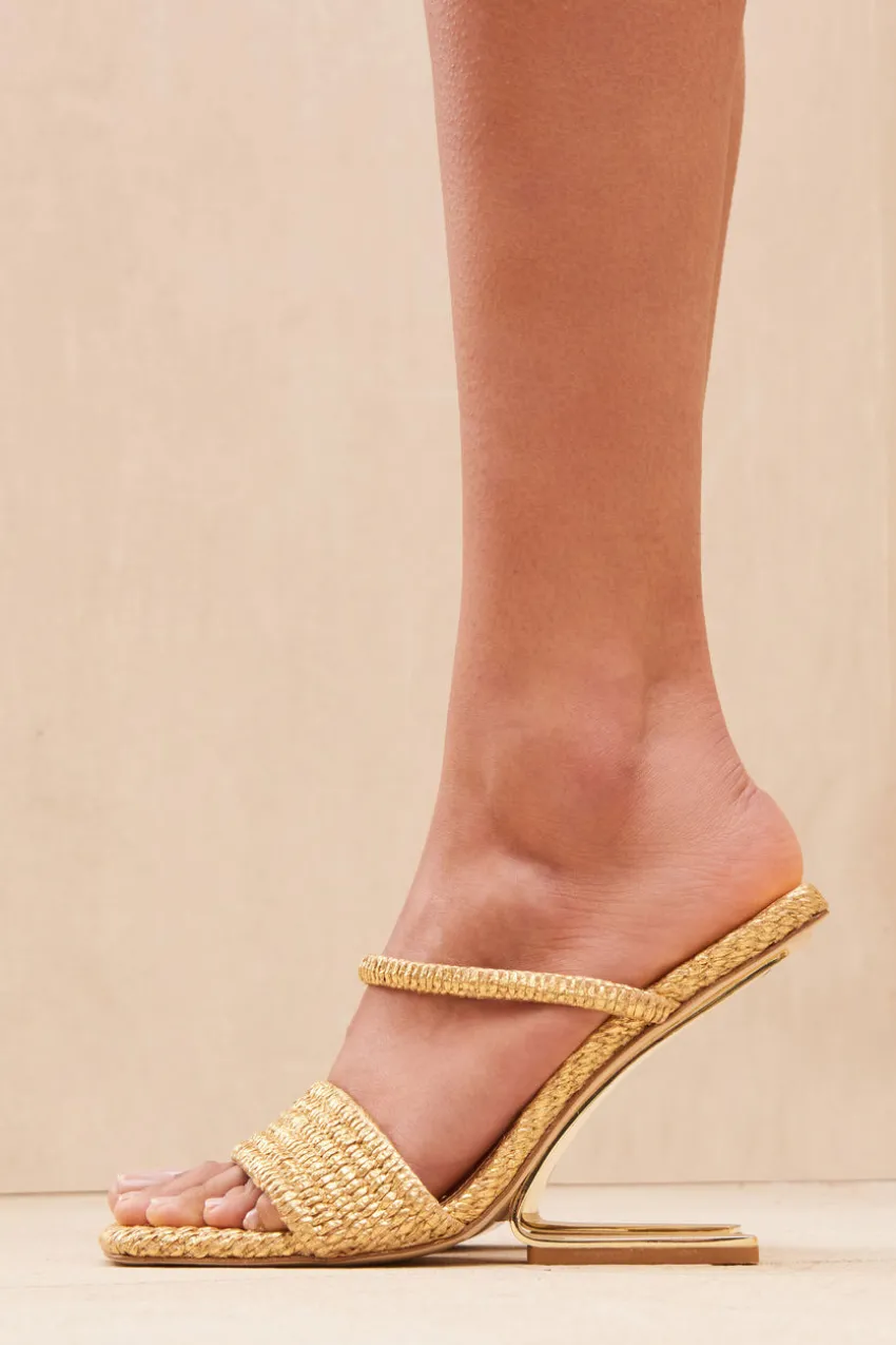 Rene Sandal