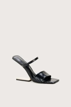Rene Sandal