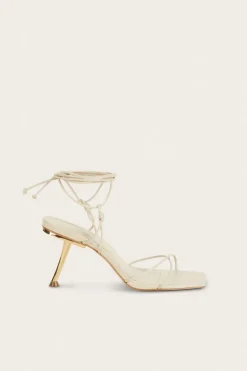 Sanam Sandal