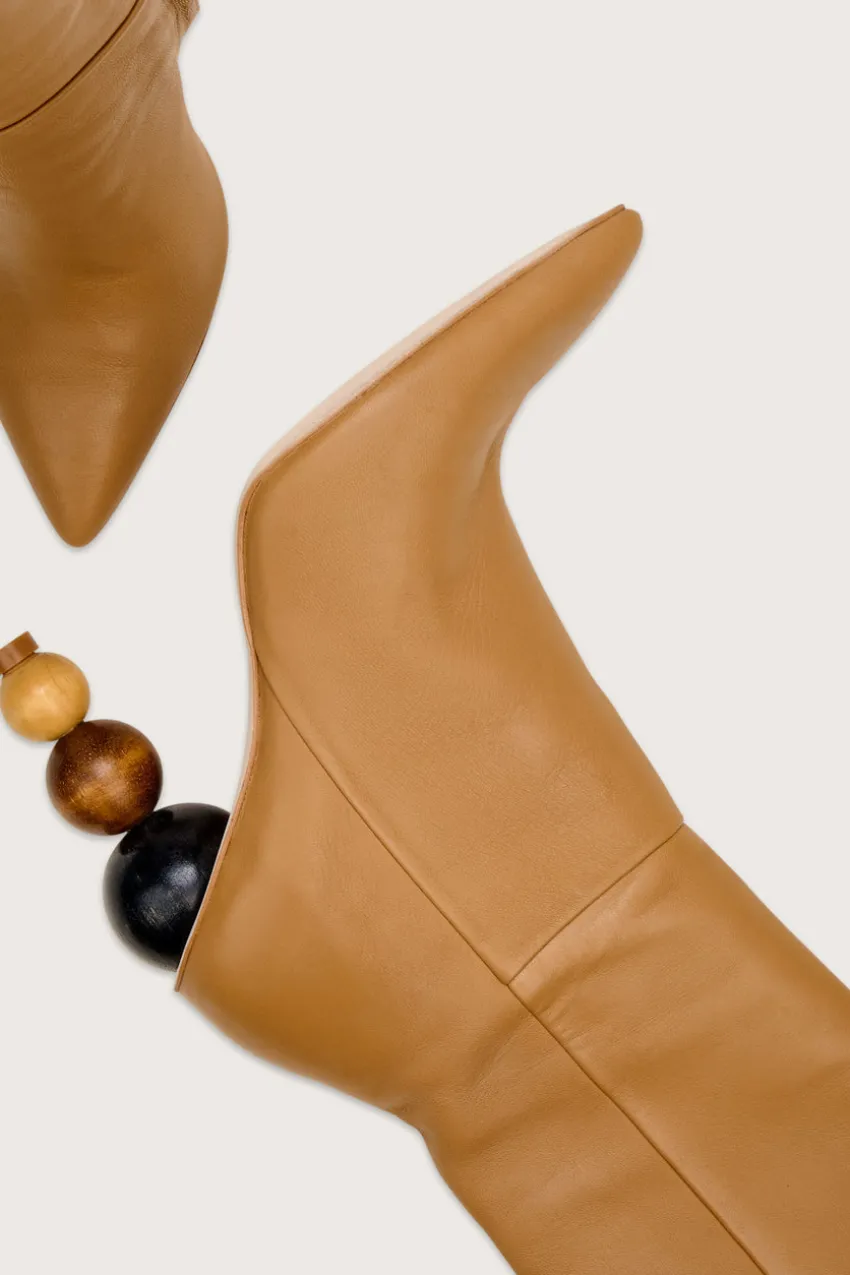 Symone Boot