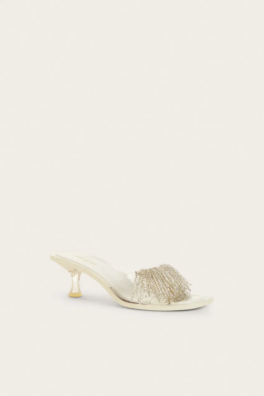Uma Sandal