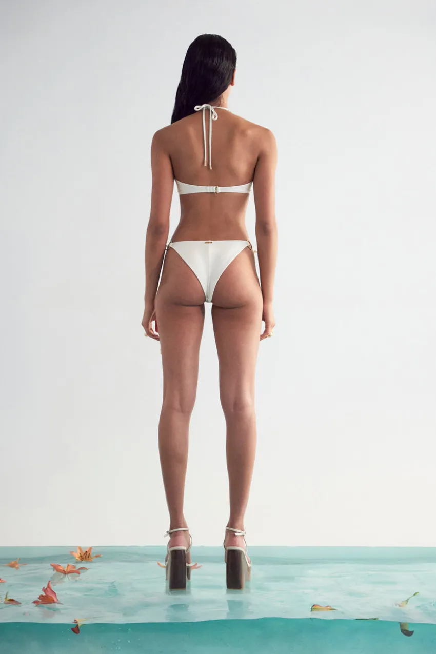 Yanna Bikini Bottom