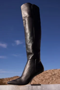 Yasmina Boot